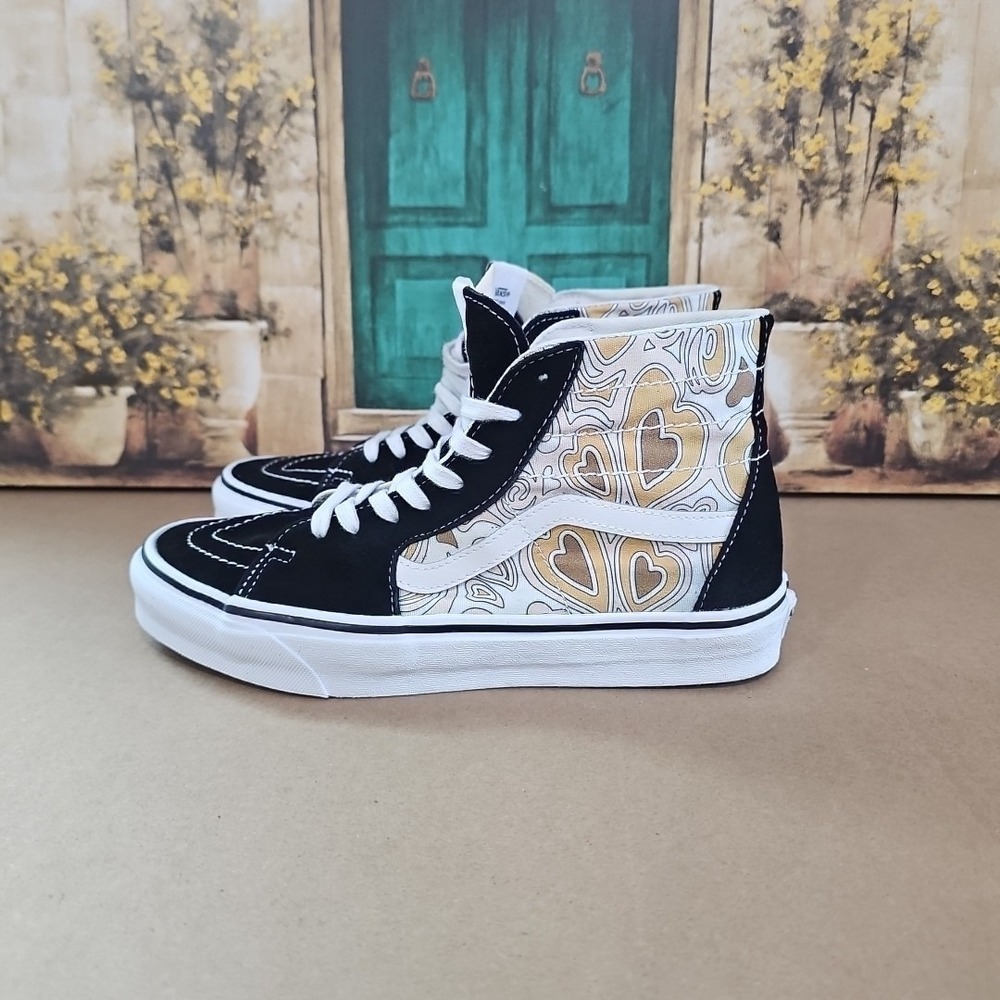 VANS SK8-HI Tapered Trippy Hearts Suede Canvas Snickers Size Mens 8/Womens 9.5